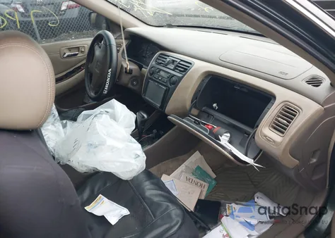 2000 Honda Accord 3.0 Ex from USA, damaged, VIN 1HGCG1659YA006761